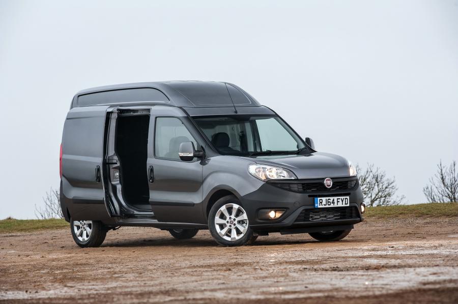 Fiat Doblo XL 2015 года  (UK) (фото 4 из 10)